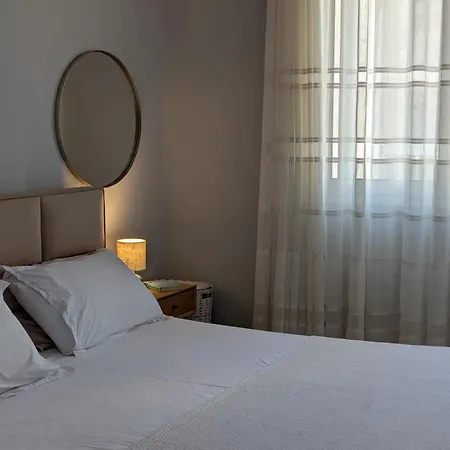 Mary's Qerret Appartement Golem (Tirana)